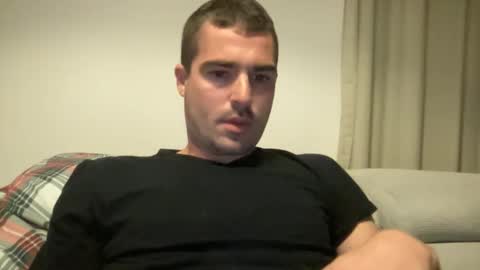 kevinpillobello online show from November 2025 04:51:01 PM