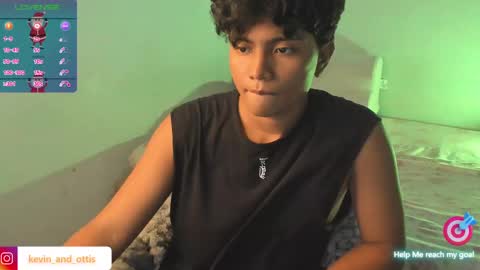 Snapshot of kevinxlvx chatting on December 2024 12:07:01 AM kevin and ottis online show from December 2024 12:07:01 AM