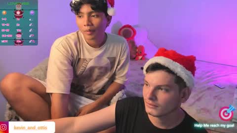 Snapshot of kevinxlvx chatting on December 2024 09:22:02 PM kevin and ottis online show from December 2024 09:22:02 PM