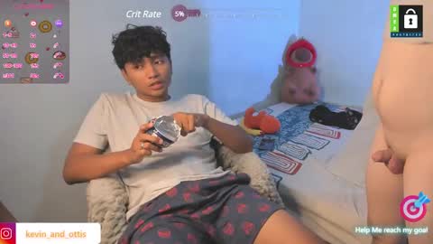 Snapshot of kevinxlvx chatting on January 2025 12:00:01 AM kevin and ottis online show from January 2025 12:00:01 AM