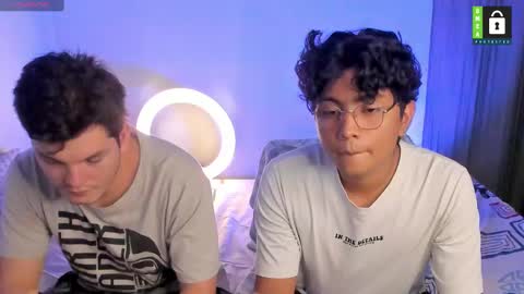 Snapshot of kevinxlvx chatting on January 2025 11:10:02 PM kevin and ottis online show from January 2025 11:10:02 PM