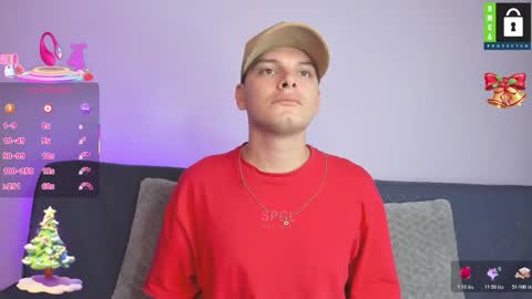 Snapshot of kevinxlvx chatting on November 2025 11:43:02 PM kevin and ottis online show from November 2025 11:43:02 PM