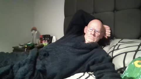 kevlooking4sez online show from January 2025 12:30:01 AM