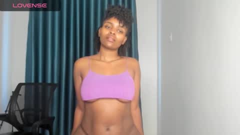 Snapshot of keyara_ chatting on February 2026 06:22:01 AM Keyara online show from February 2026 06:22:01 AM