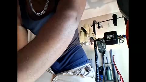 Keybump online show from November 2025 03:52:02 PM