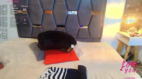 Snapshot of keyla_brunette_ chatting on May 2026 12:29:02 AM KEYLA BRUNETTE online show from May 2026 12:29:02 AM