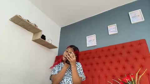 Keyla  online show from September 2025 12:05:01 PM