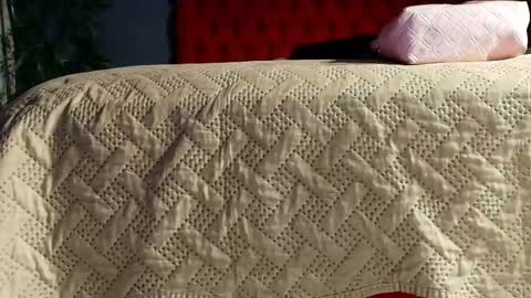 Keyla  online show from March 2026 12:00:01 PM