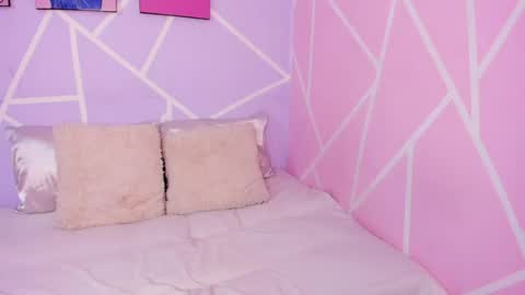 Keyla noa online show from July 2026 11:37:02 AM