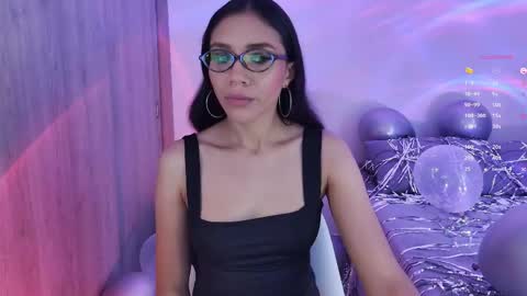 Snapshot of keylamiller1 chatting on April 2026 12:19:02 PM Keyla online show from April 2026 12:19:02 PM
