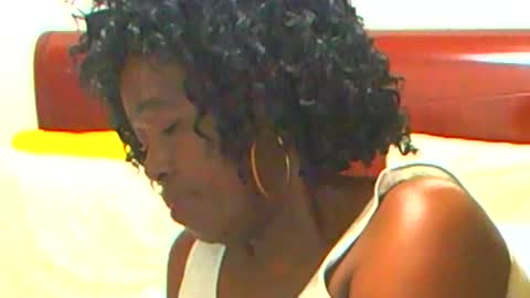 Snapshot of keysenbaexx19 chatting on January 2025 01:55:01 AM keysenbarxx19 online show from January 2025 01:55:01 AM