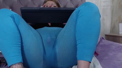 Kharla Marin online show from February 2025 02:00:01 AM