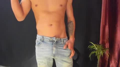 Snapshot of khatarsis2000 chatting on February 2026 05:37:02 AM DonyBrown online show from February 2026 05:37:02 AM