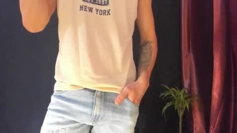 Snapshot of khatarsis2000 chatting on February 2026 07:42:02 AM DonyBrown online show from February 2026 07:42:02 AM