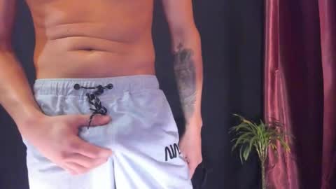 Snapshot of khatarsis2000 chatting on February 2026 05:30:01 AM DonyBrown online show from February 2026 05:30:01 AM