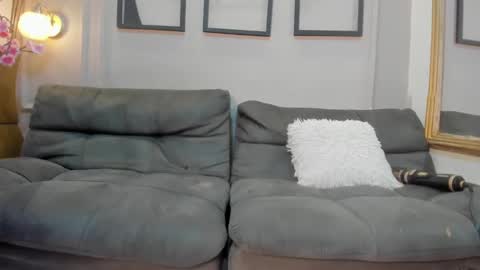 Kathe Hot online show from September 2025 07:28:02 PM