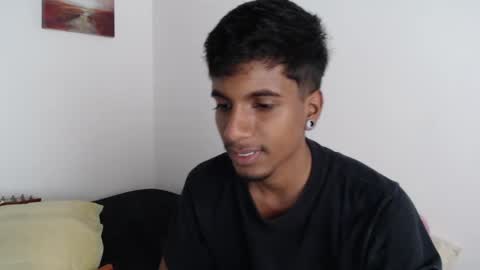 khevinlopezonig online show from December 2024 07:00:02 PM