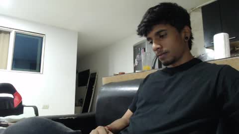 khevinlopezonig online show from March 2026 03:29:02 AM