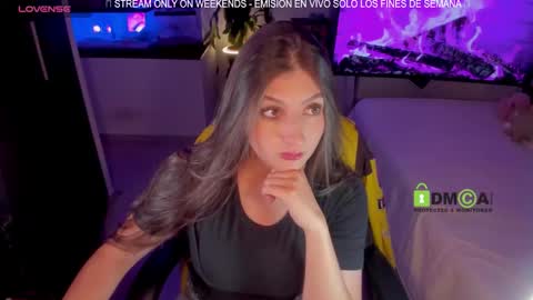 Khi.  online show from December 2025 05:57:01 AM