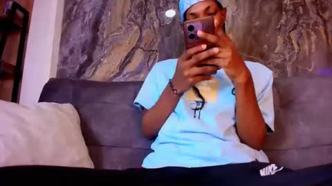 khler_angelis online show from October 2025 11:44:01 AM