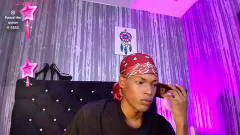 khler_angelis online show from December 2025 12:58:02 PM