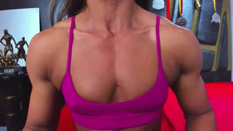    online show from October 2025 06:08:01 PM