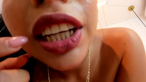 Khloe online show from March 2025 09:51:01 AM