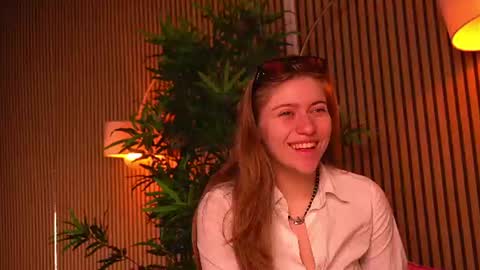 KhloeDaviss online show from June 2026 07:00:01 AM