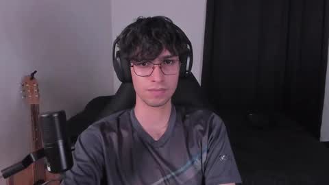 khozler_ online show from September 2025 03:05:01 AM