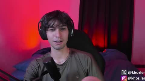 khozler_ online show from October 2025 04:02:02 AM