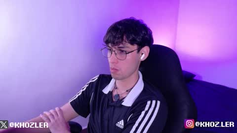 khozler_ online show from January 2026 12:04:02 AM