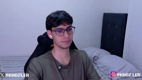 khozler_ online show from March 2026 02:16:02 AM