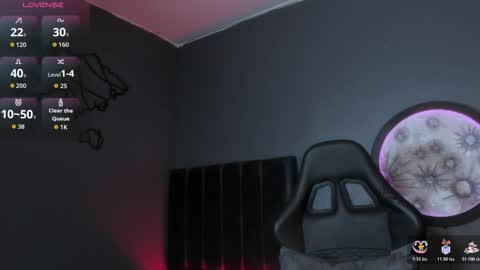 Khriss brown online show from November 2025 10:10:01 PM