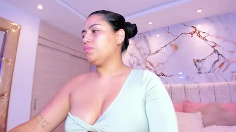    N         M online show from December 2025 12:14:01 PM