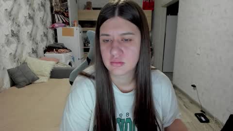 kianna_dior_ online show from November 2025 11:27:02 AM