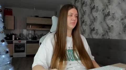 kianna_dior_ online show from December 2025 09:57:02 AM