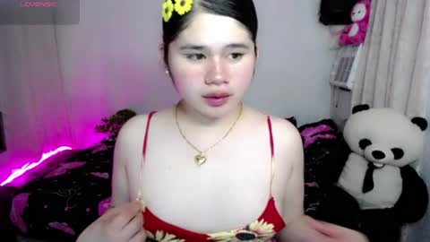 Snapshot of kianna_schmitz chatting on June 2026 01:59:01 PM Your SweetGirl Ts online show from June 2026 01:59:01 PM