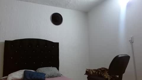 Adrian  Chlloe online show from September 2025 12:21:01 AM