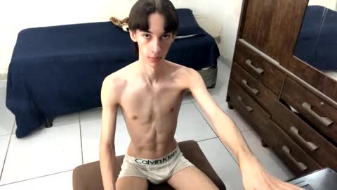 kiantwink online show from December 2024 06:14:01 AM