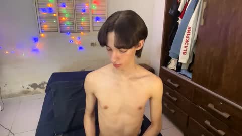 kiantwink online show from January 2025 03:45:02 AM