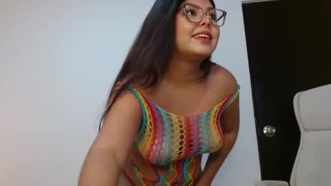 Kiara Evans online show from March 2026 11:00:01 PM