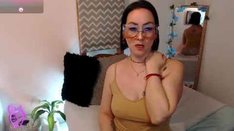 Kiara Bermont online show from January 2026 07:04:01 PM