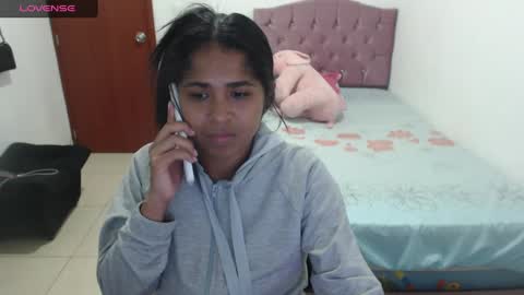 Kiara online show from December 2024 10:36:01 PM