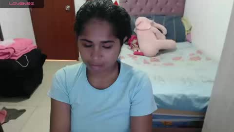 Kiara online show from September 2025 06:09:01 PM