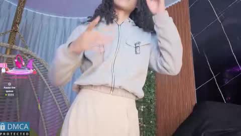 Kiara Zahiri online show from October 2025 10:58:02 AM