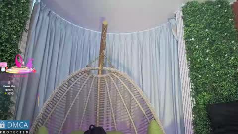 Kiara Zahiri online show from October 2025 10:56:02 AM