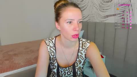 Snapshot of kiaracoule chatting on November 2025 01:59:01 AM Kiara online show from November 2025 01:59:01 AM