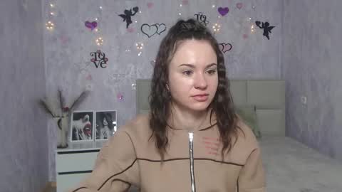 Kara online show from February 2025 07:21:01 PM