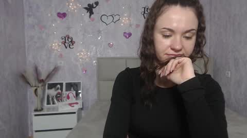 Kara online show from February 2025 10:36:01 PM