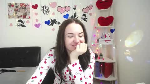 Kara online show from February 2025 10:09:01 PM